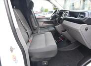 Volkswagen Transporter 9