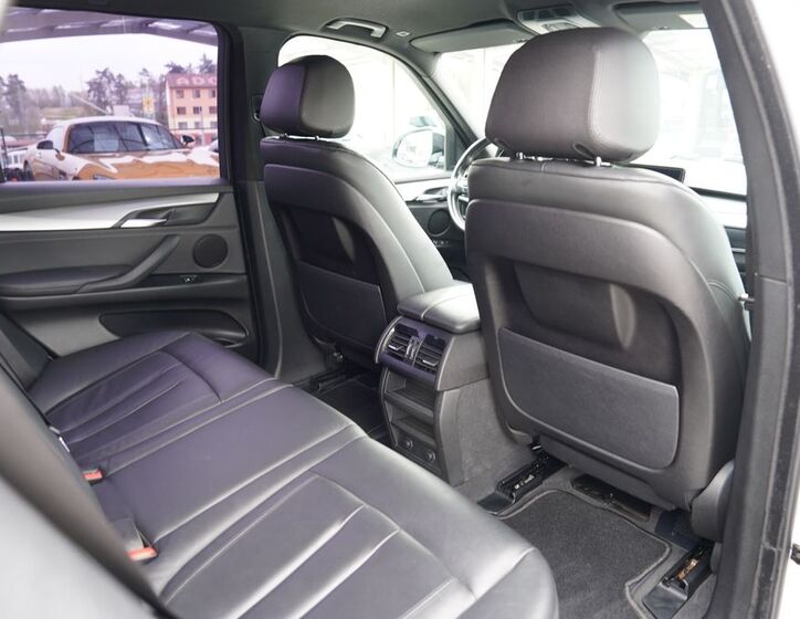 BMW X5 30
