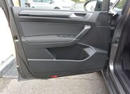 Volkswagen Touran 9