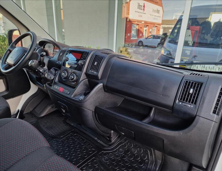 Peugeot Boxer 13