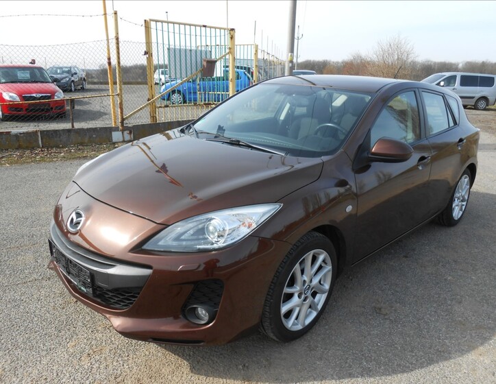 Mazda 3 2