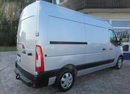Nissan NV400 4
