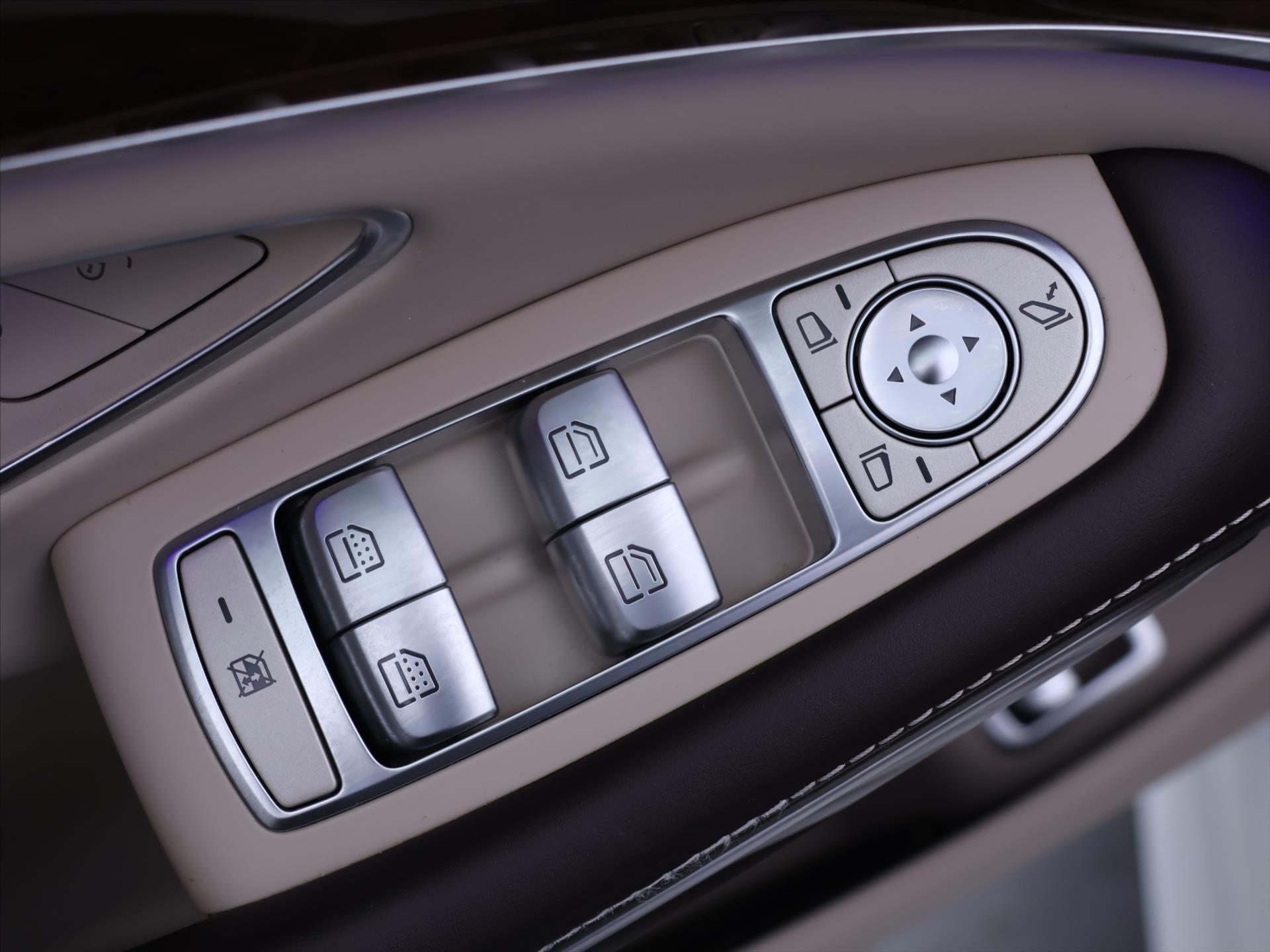 Mercedes-Benz Třídy S