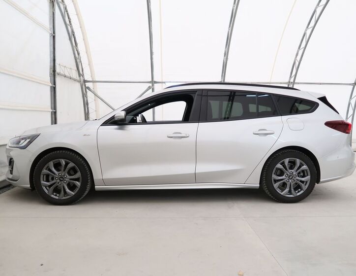 Ford Focus 9