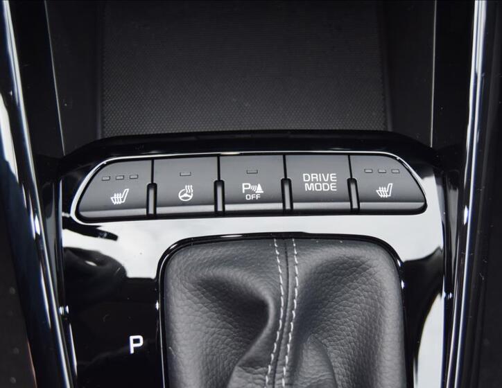 KIA Stonic 8