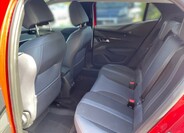 Peugeot 2008 8