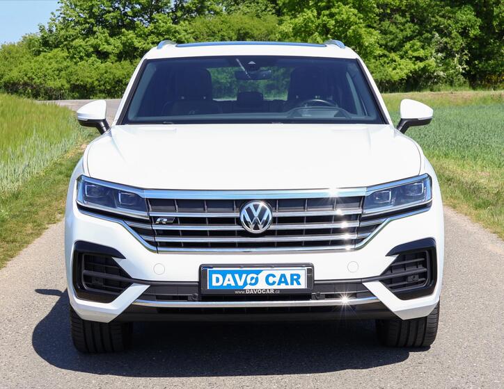 Volkswagen Touareg 2