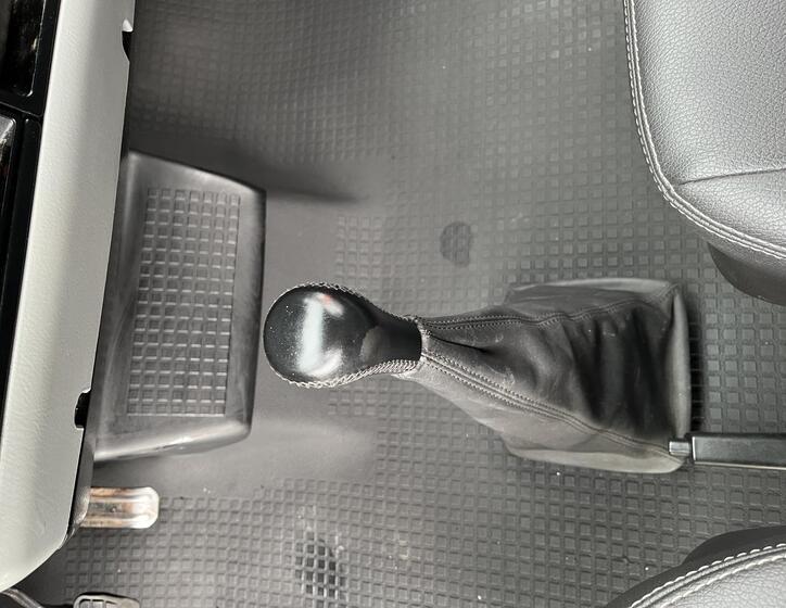 Volkswagen Transporter 16