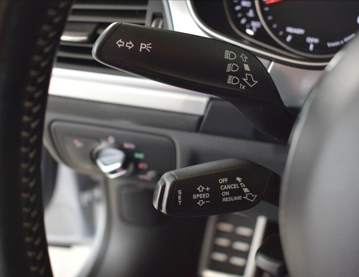 Audi A6 32