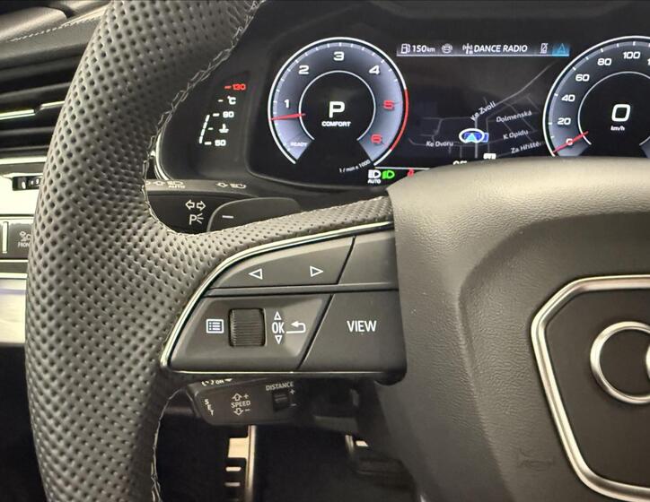 Audi Q8 18