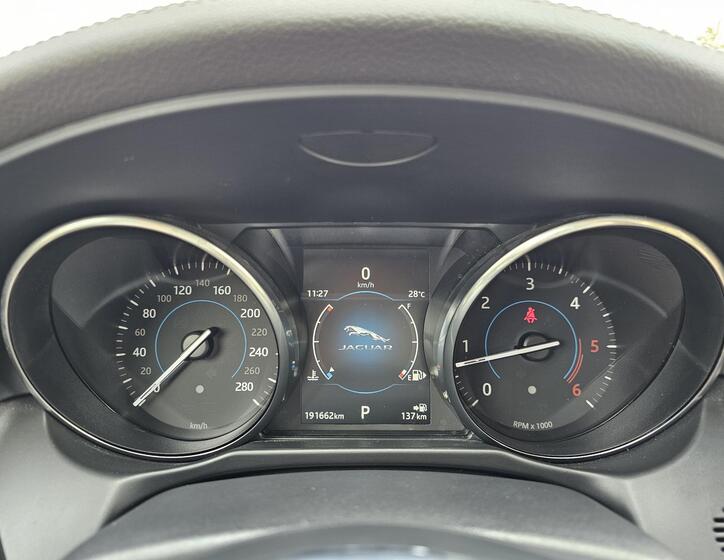Jaguar XF 14