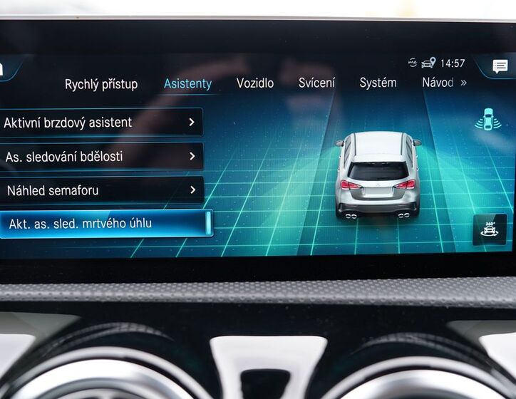 Mercedes-Benz Třídy A 42