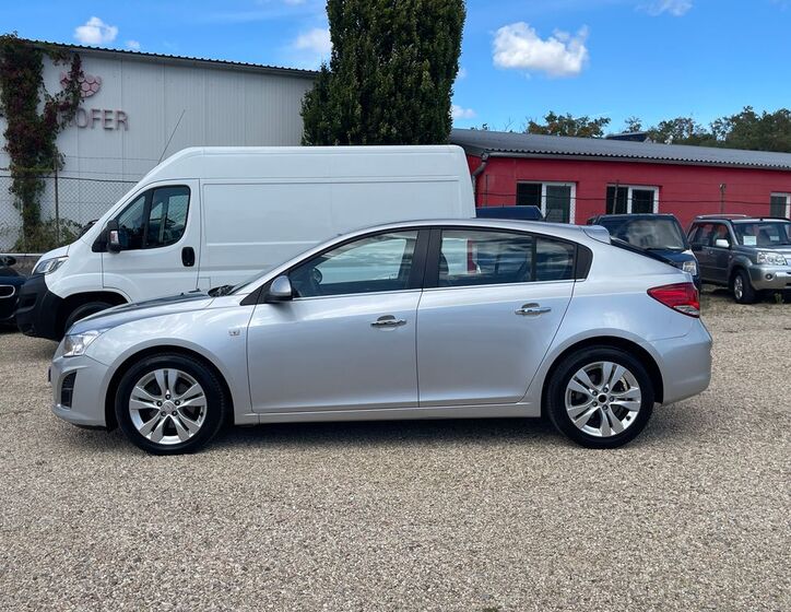 Chevrolet Cruze 2