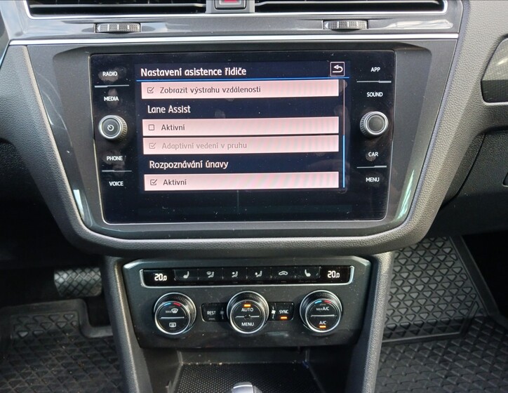 Volkswagen Tiguan 15