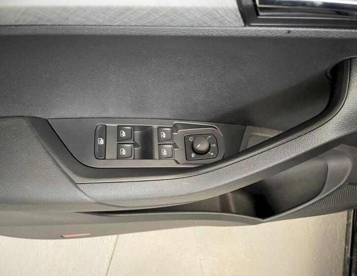 Škoda Karoq 23