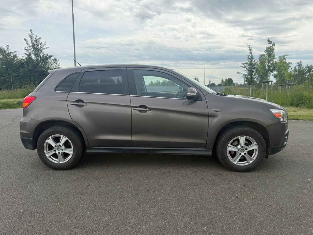 Mitsubishi ASX