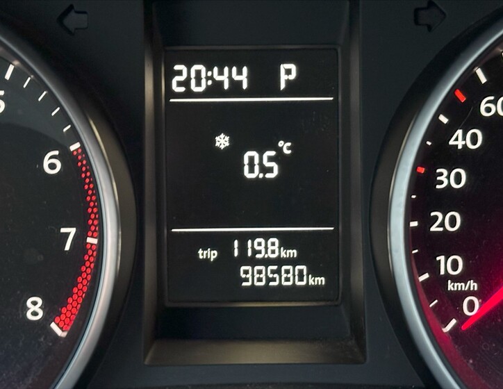 Volkswagen Golf 20