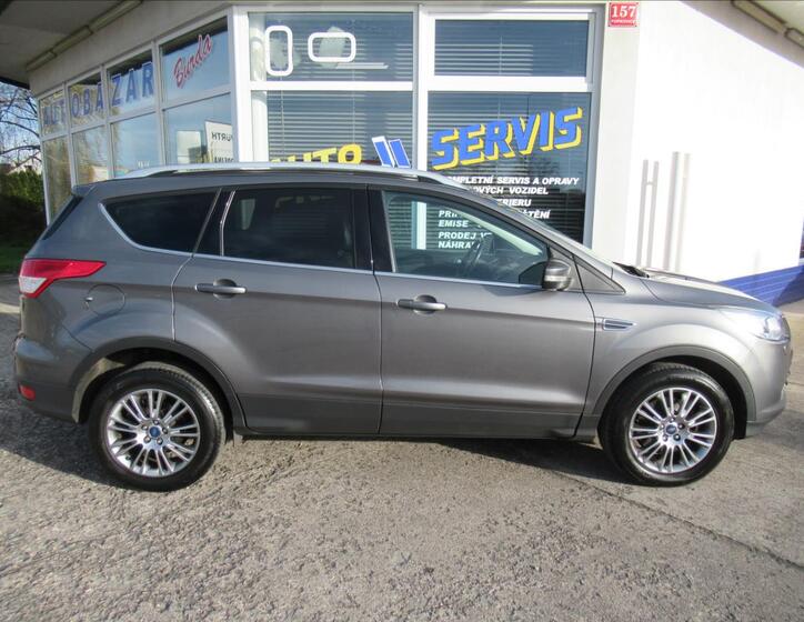Ford Kuga 8