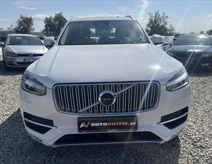 Volvo XC90 2