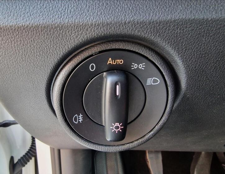 Volkswagen up! 34