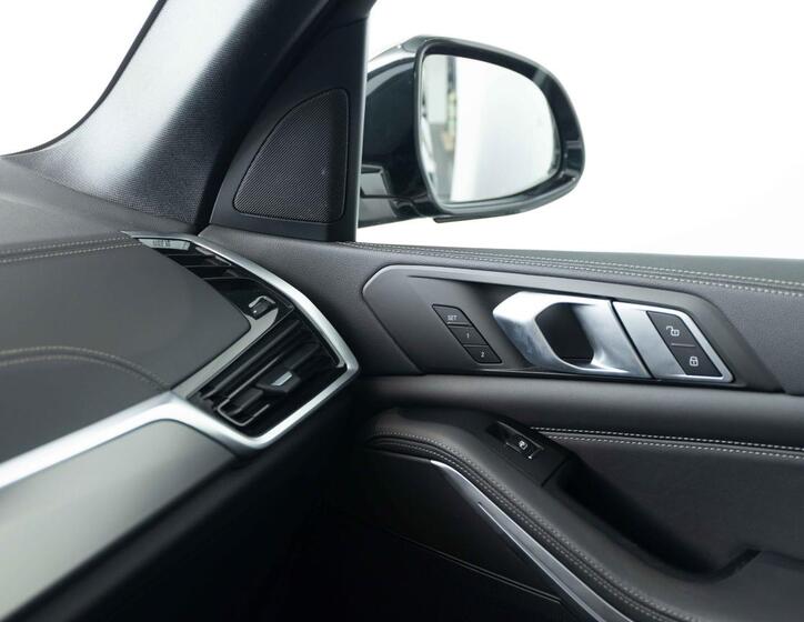 BMW X5 16