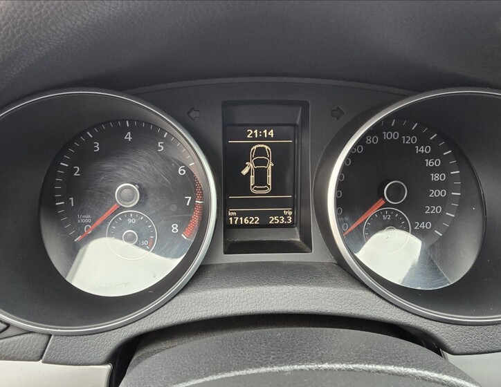 Volkswagen Golf 19
