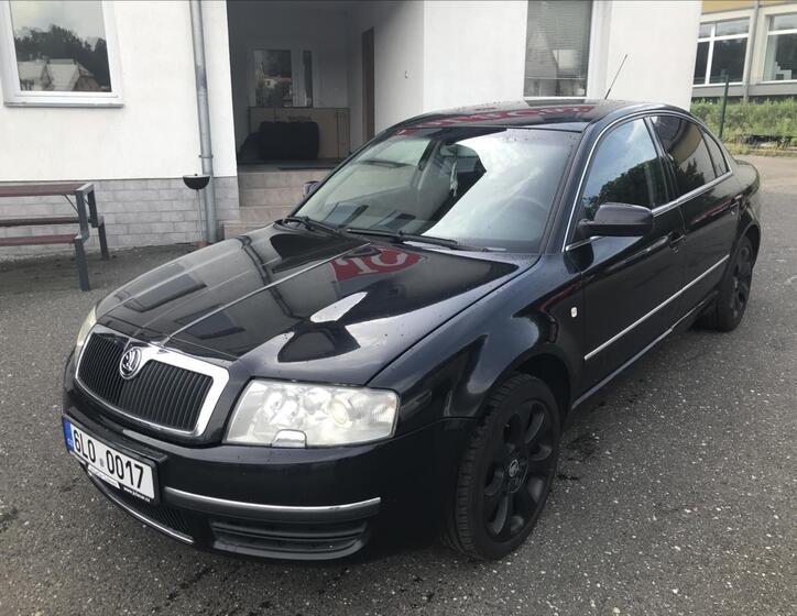 Škoda Superb 4