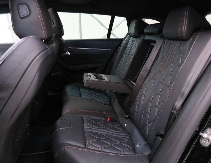 Peugeot 508 32