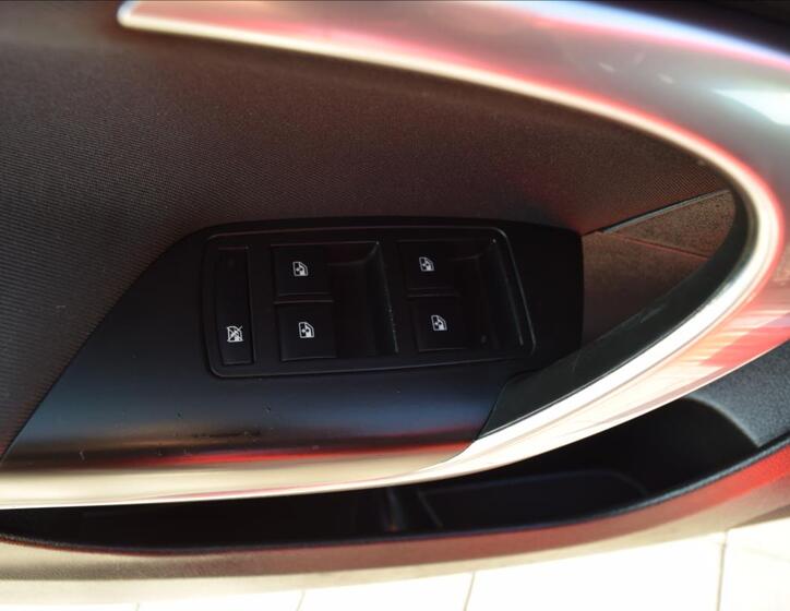 Opel Insignia 29