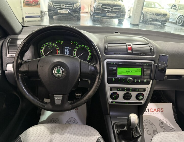 Škoda Octavia 19