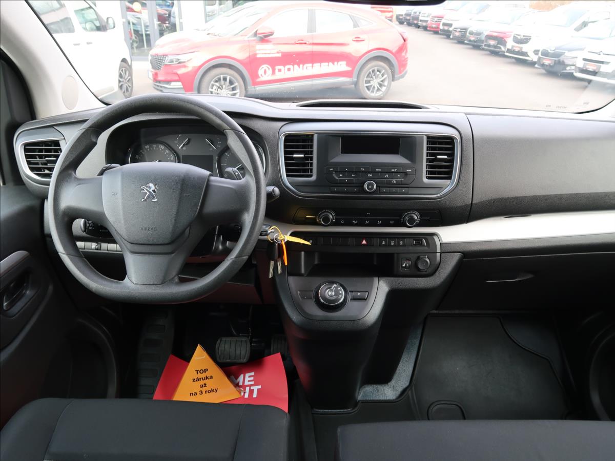 Peugeot Traveller