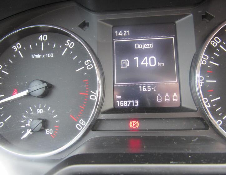 Škoda Octavia 14