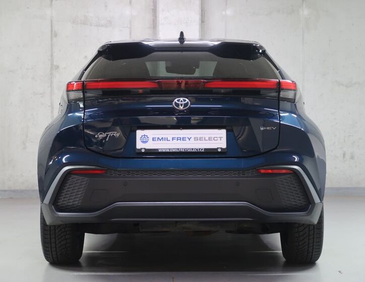 Toyota C-HR 6