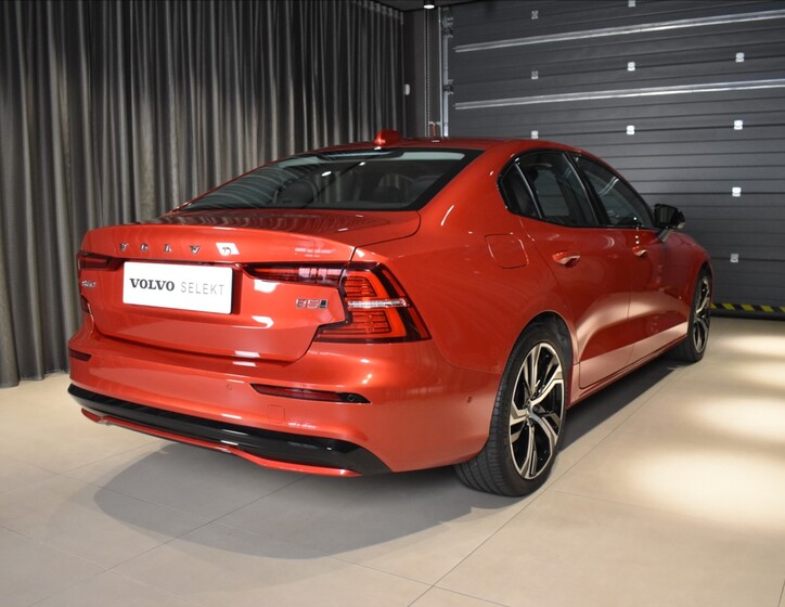 Volvo S60 4
