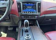 Maserati Levante 15