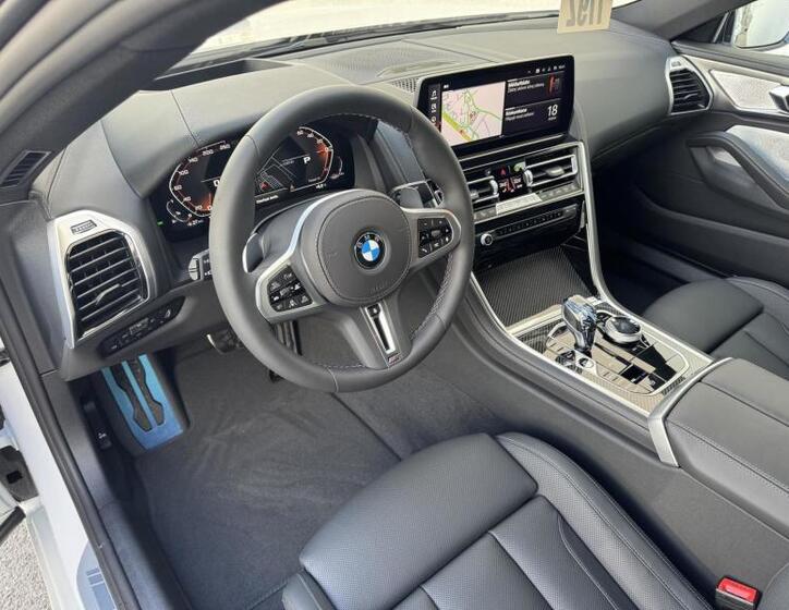 BMW Řada 8 5