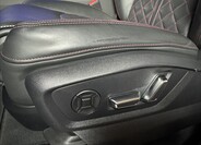 Audi Q8 26
