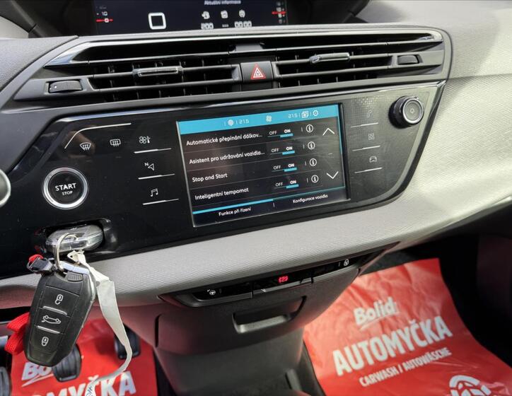 Citroën Grand C4 Picasso 22