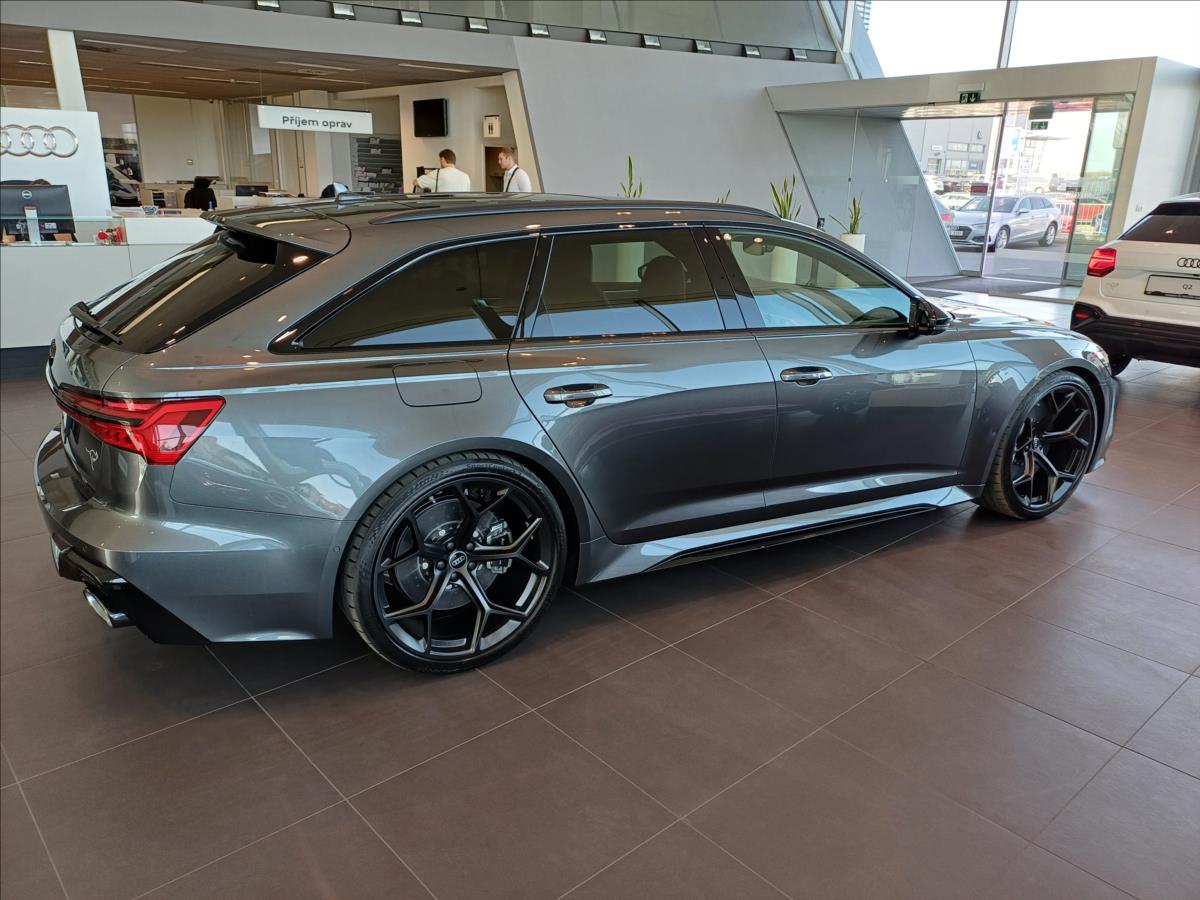 Audi RS 6