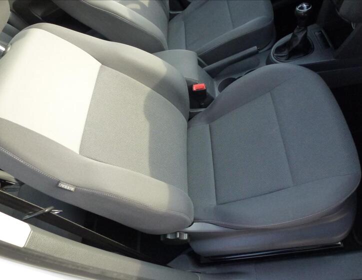 Volkswagen Caddy 25