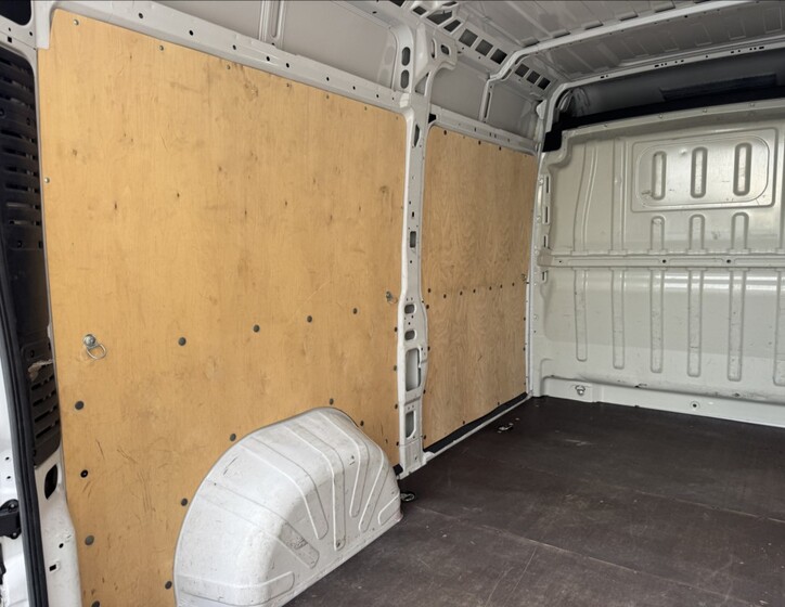 Peugeot Boxer 16