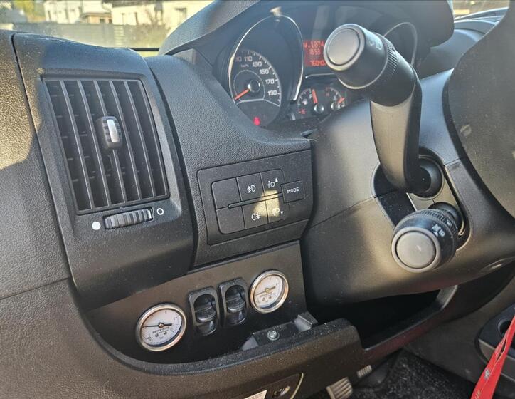 Fiat Ducato 12