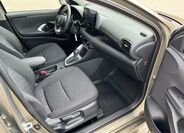 Toyota Yaris 17