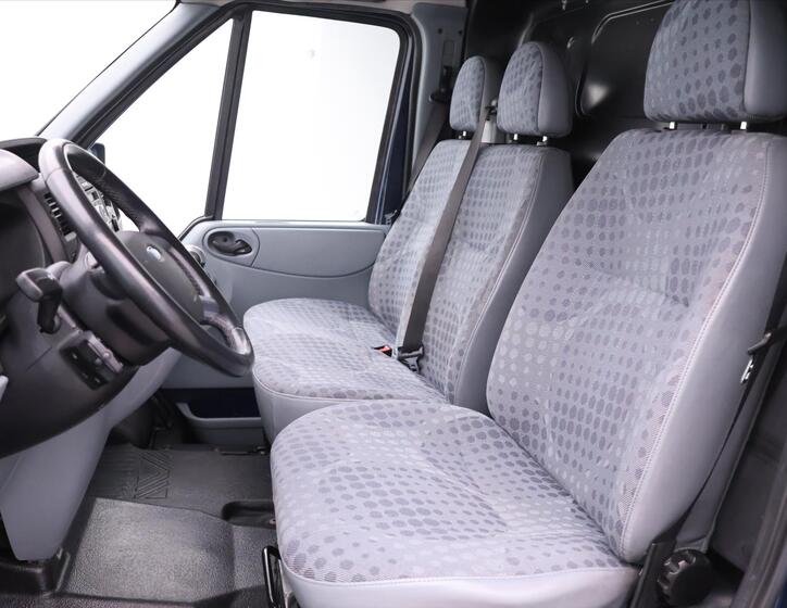 Ford Transit 11