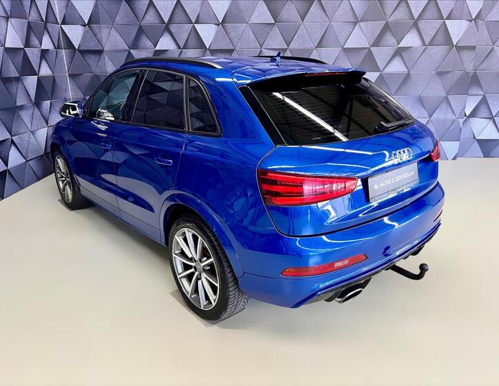 Audi RS Q3 5
