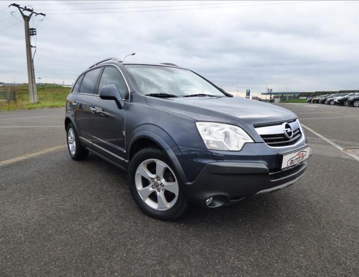 Opel Antara 1