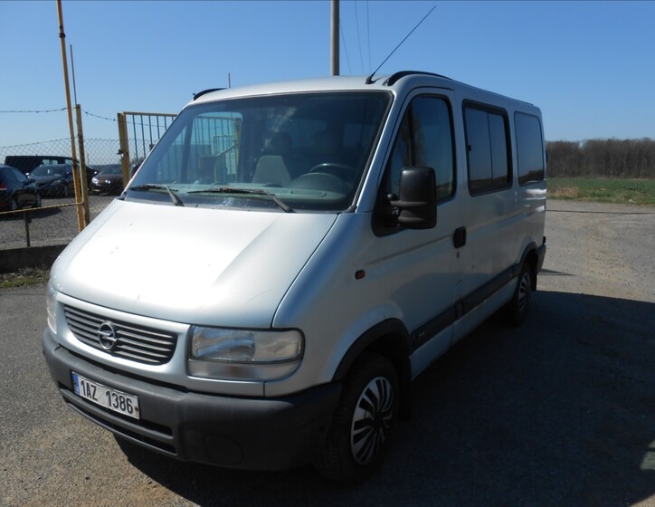 Opel Movano 2