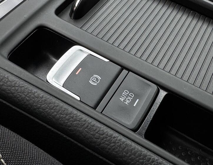 Volkswagen Golf 33