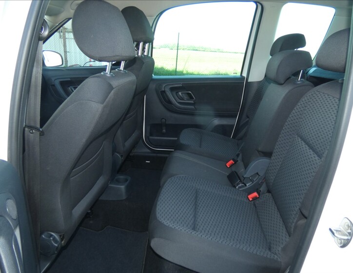 Škoda Roomster 11