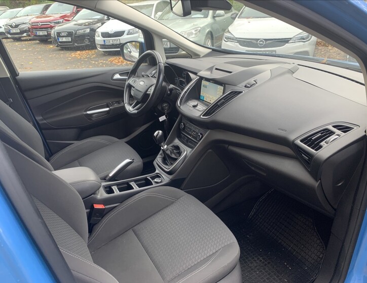 Ford Grand C-MAX 13
